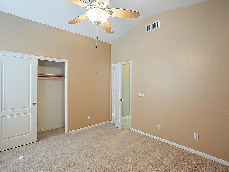 4926 E Duane Ln — Photo 5