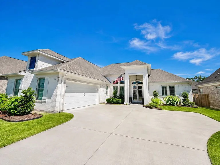 1309 Pine Needle Ct — Photo 1