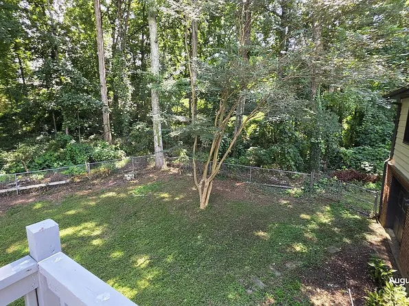 2906 Ripple Ct, Snellville, GA 30078