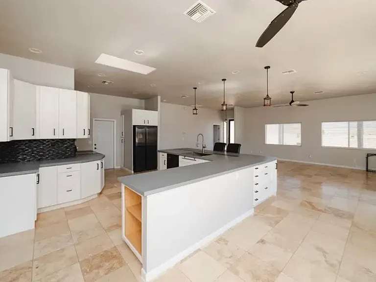 10563 N Garrett Dr — Photo 19