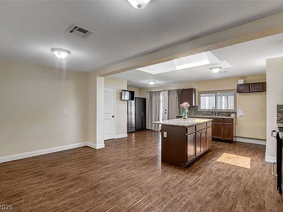 3rd image of 672 8th St