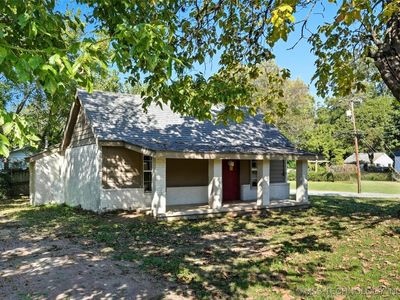 208 N Division St, Coweta, OK, 74429