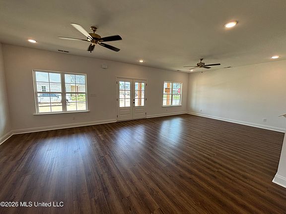 3rd image of 7221 Hickory Hollow Rd