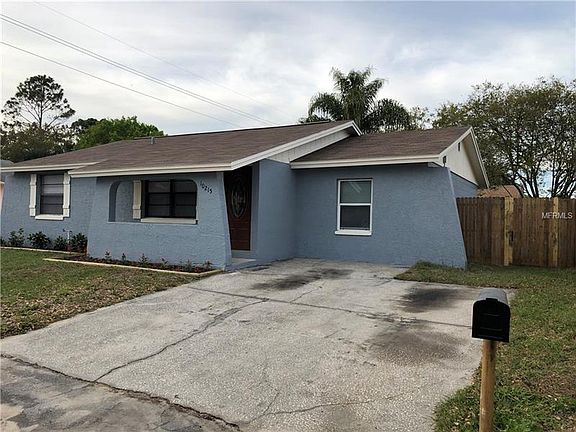 2nd image of 10215 Bonnie Bay Ct