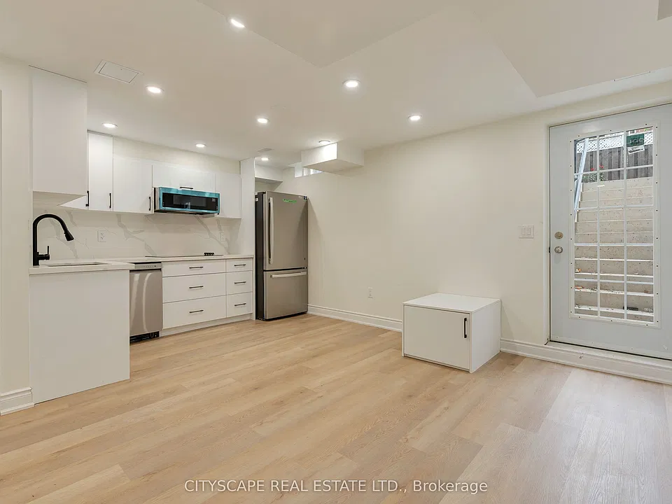 5623 Longboat Ave #BASEMENT
