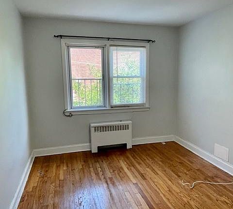 5th image of 296 S Harrison St #4