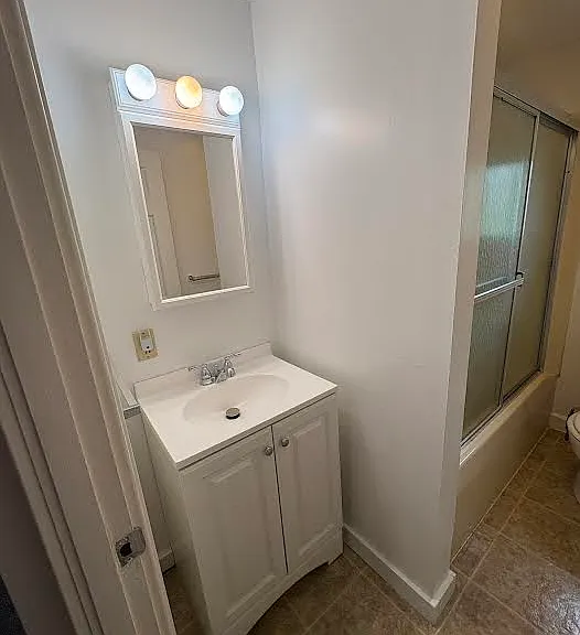 332 College Ave — Photo 14