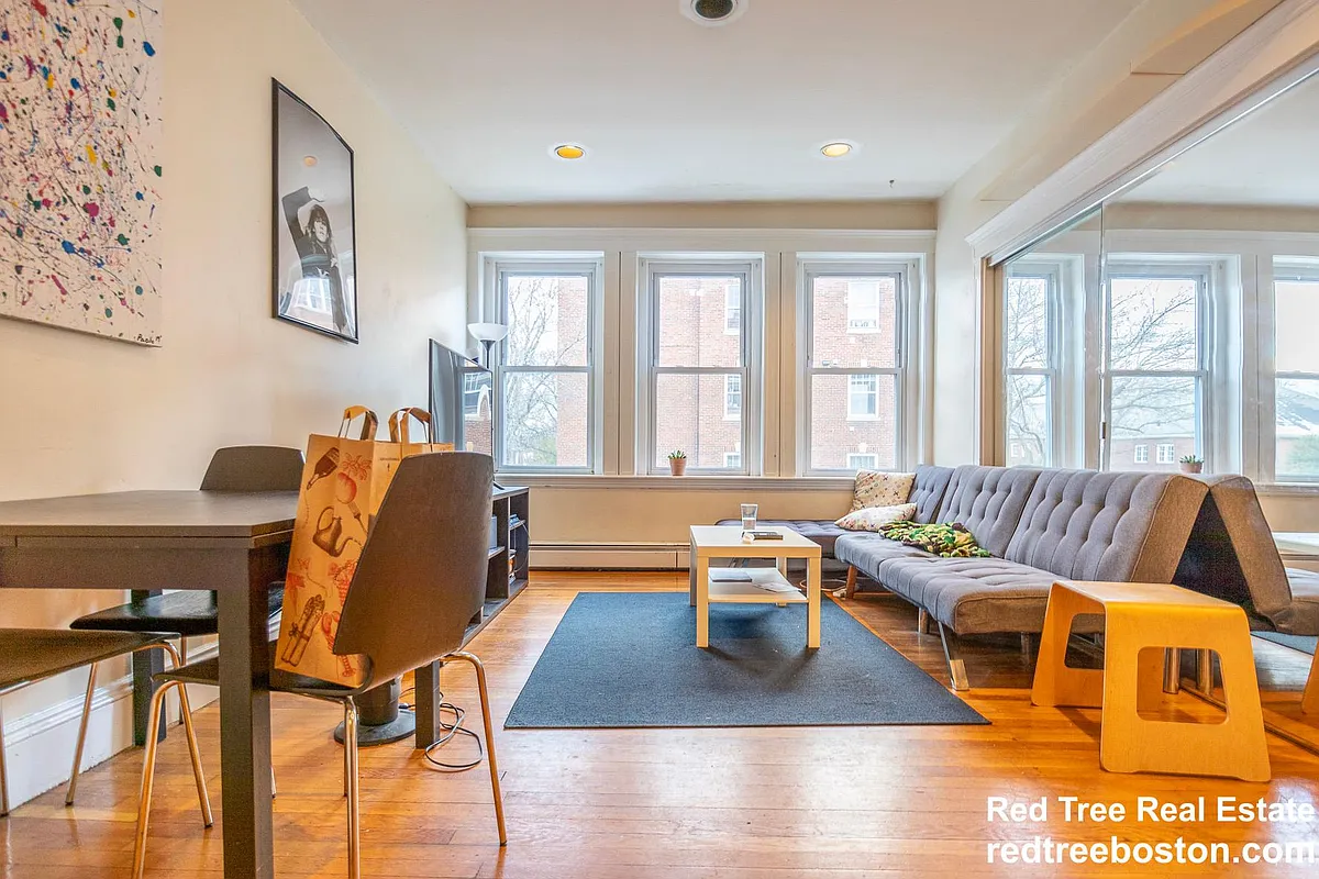 Building Photo - 94 Pleasant St #2