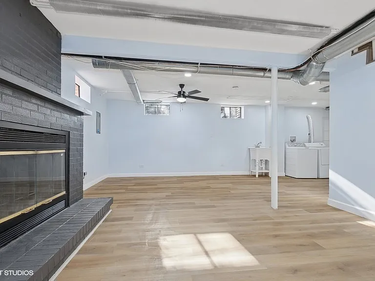1001 Oakton St — Photo 20