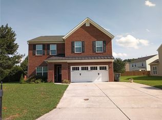 5416 Broadleaf Rd, Summerfield, NC 27358