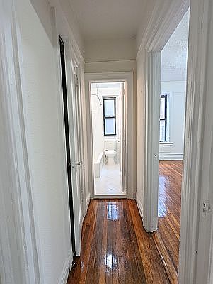 5th image of 835 W 176th St #3R