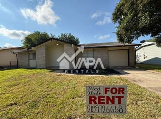 4422 Desert View Dr, San Antonio, TX 78217