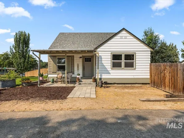 714 Smith Ave, Nampa, ID 83651