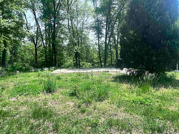 2nd image of 6804 E Palmers Dr