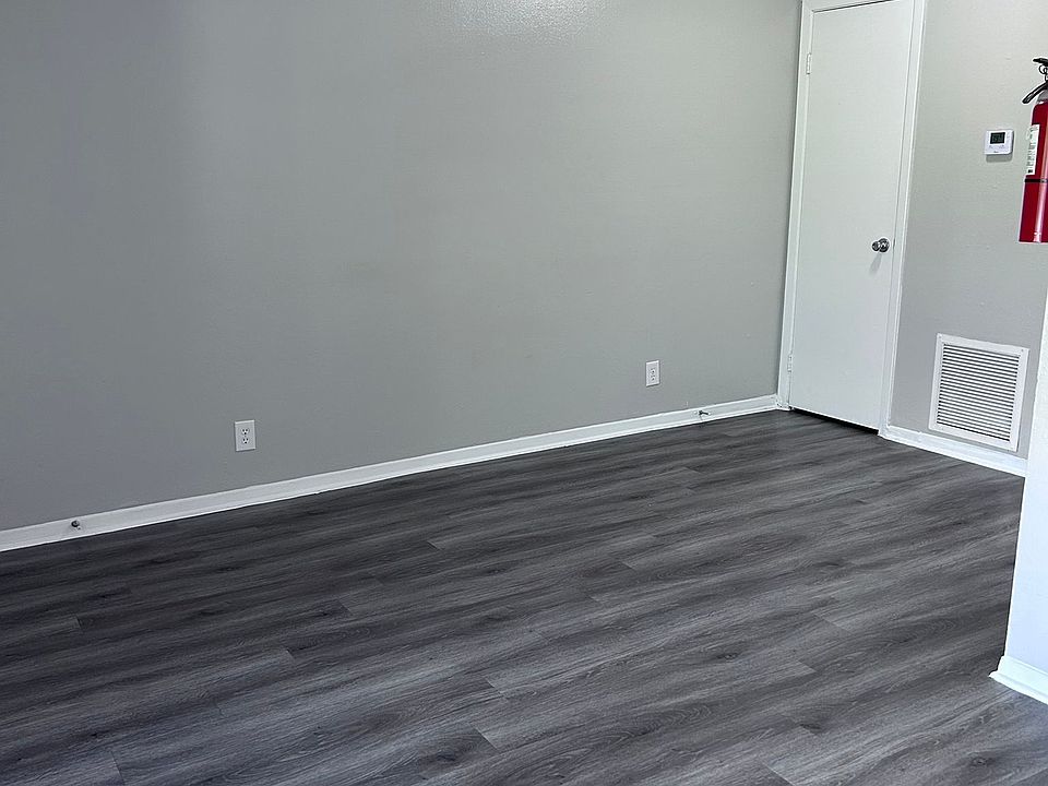 1st image of 1608 W McIntyre St #17324846