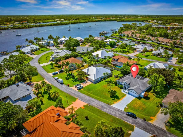 1104 SE Strathmore Drive, Port St Lucie, FL 34952