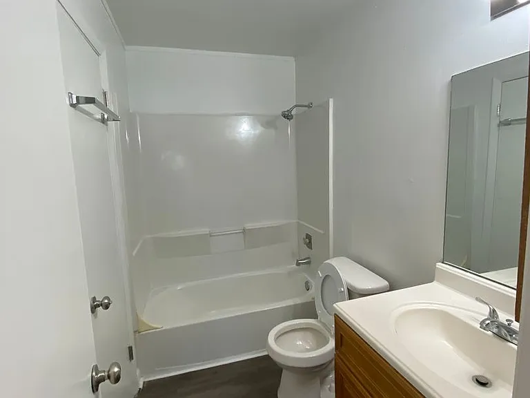 727 S Main St #55 — Photo 12