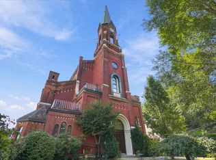 1 Pius St #B4, Pittsburgh, PA 15203