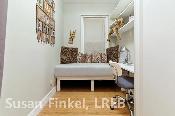 Rented by Susan Finkel, LREB | media 19