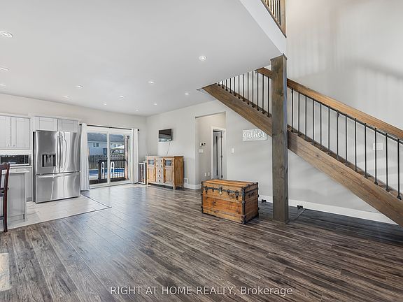 4th image of 575 Oleary Ln