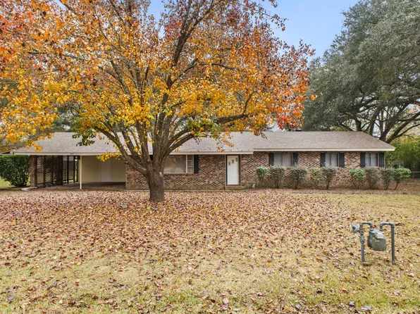 809 Maxwell Dr, Hattiesburg, MS 39401