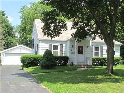 212 W Sunset Ave photo 1