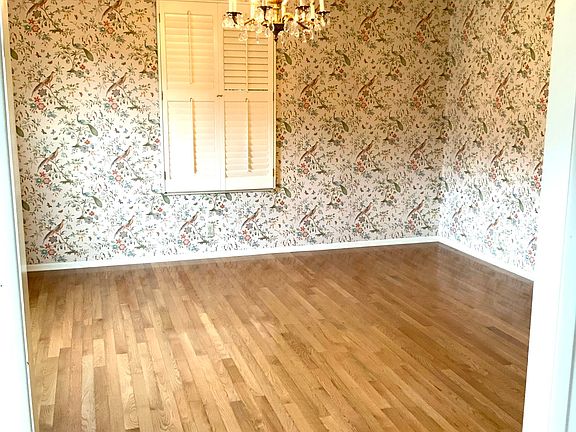 5th image of 10008 El Pinar Dr