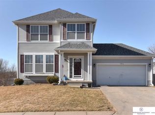 7804 N 154th St, Bennington, NE 68007