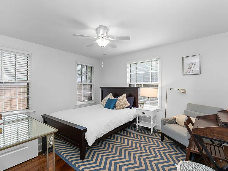 3305 Harris Park Ave — Photo 19