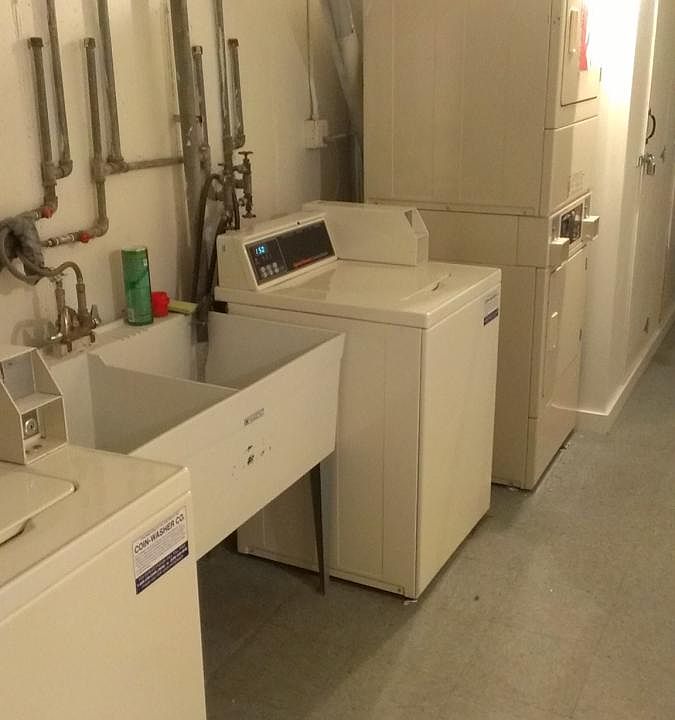 BUILDING LAUNDRY