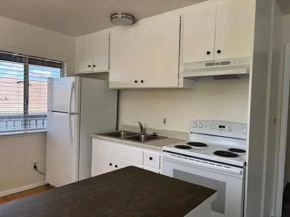 2449 Cottage Dr, 2449 Cottage Dr #C, Auburn, CA 95603