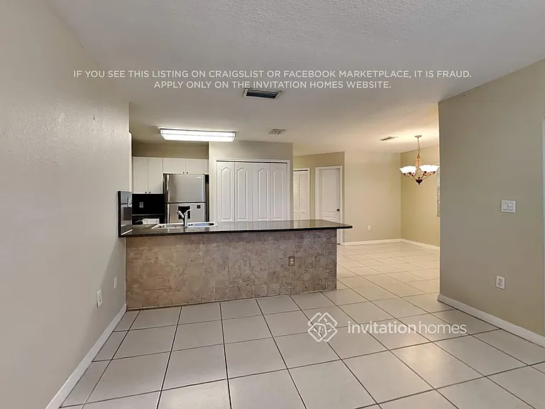 4370 SW 159th Ave — Photo 6