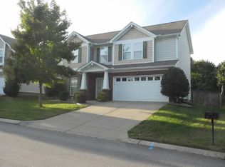 927 Legacy Park Rd, Mount Juliet, TN 37122