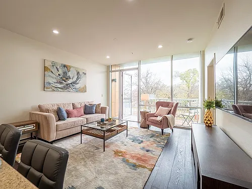 1600 Barton Springs Rd Photo 1