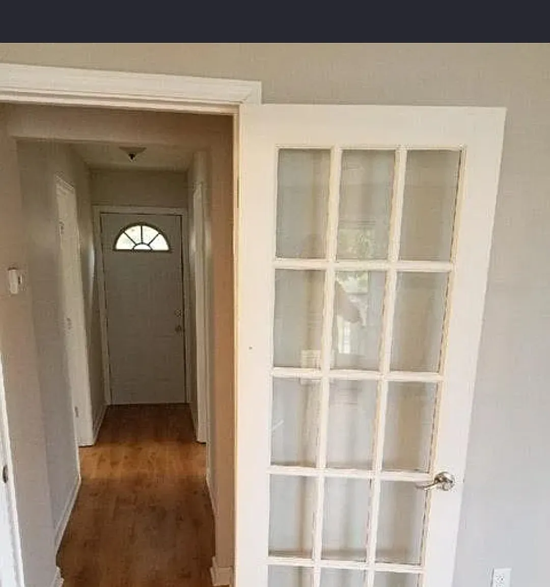 2 bed, 1.5 bath, 900 sqft, $1,100 — Photo 1