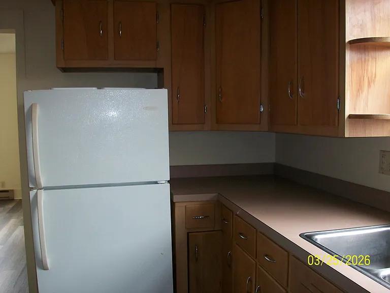 408 S Walsh St — Photo 4