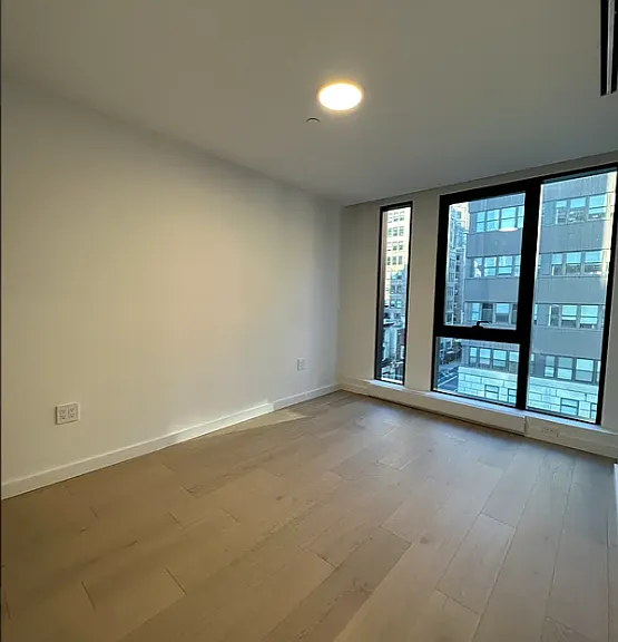300 W 30th St #5D — Photo 6