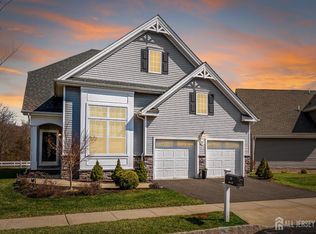 27 Potter Rd, Hillsborough, NJ 08844