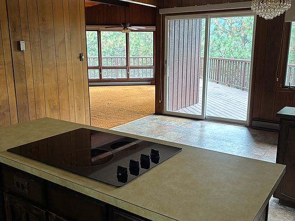 5th image of 14238 Summit Dr