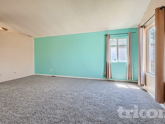 3rd image of 4650 Dooley Way