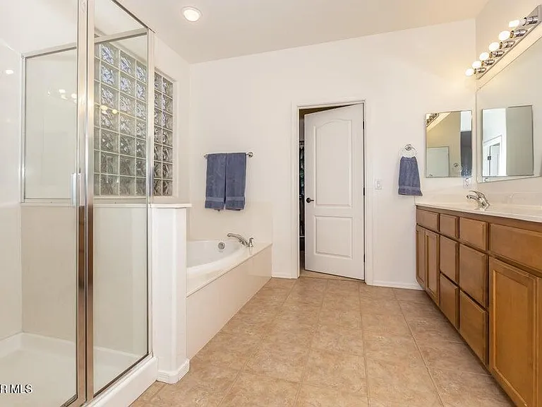 7916 E Crooked Creek Trl — Photo 9