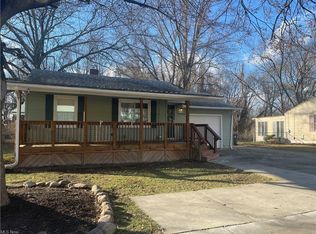 470 Massillon Rd, Akron, OH 44306