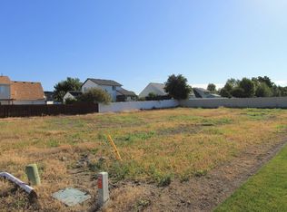 9034 N Prescott Dr, Hayden Lake, ID 83835