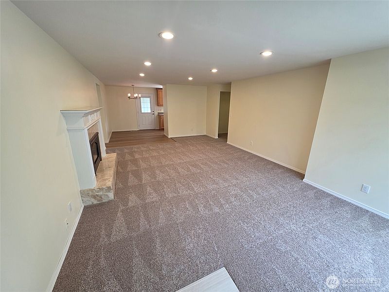 5th image of 11211 SE 223rd Place