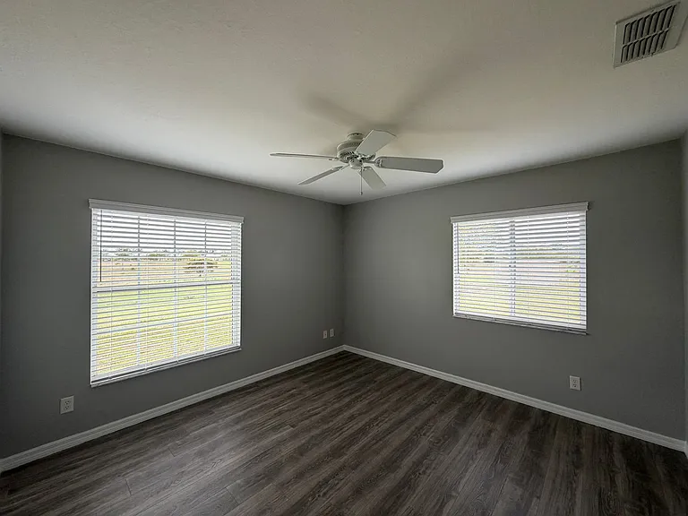 7750 SE 150th Ave — Photo 27