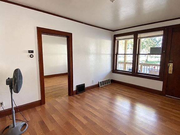 4th image of 2260 S 7th St