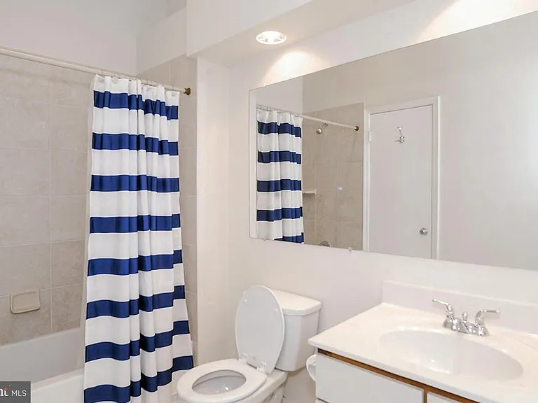 7700 Lafayette Forest Dr #31 — Photo 10
