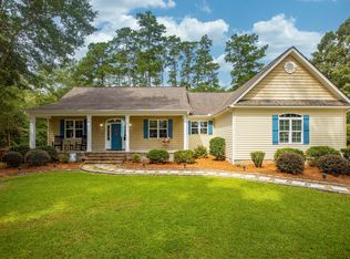 216 Fairway Dr, Washington, NC 27889