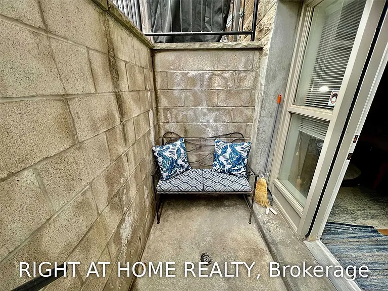 1198 Avenue Rd #B — Photo 13