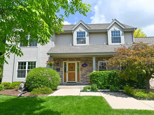 N66W13568 Crestwood DRIVE, Menomonee Falls, WI 53051